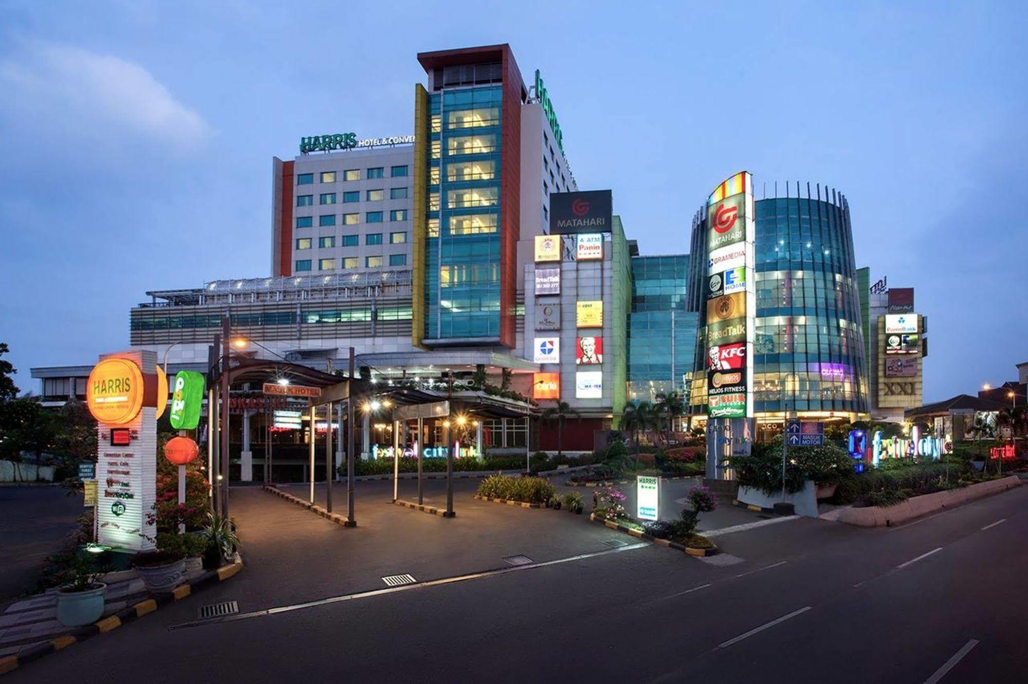 Pop! Hotel Festival Citylink Bandung Eksteriør billede